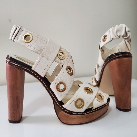 bcbgmaxazria shoes sale